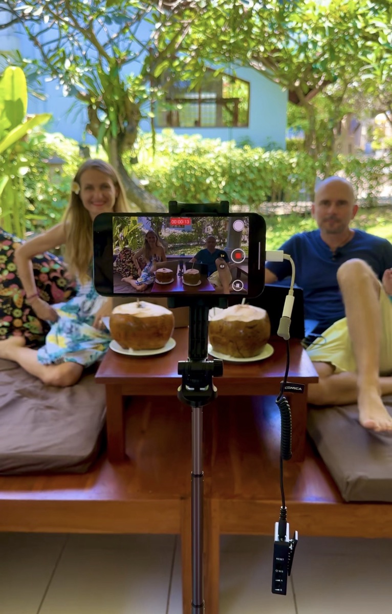 Daniel natáčí rozhovor na Bali